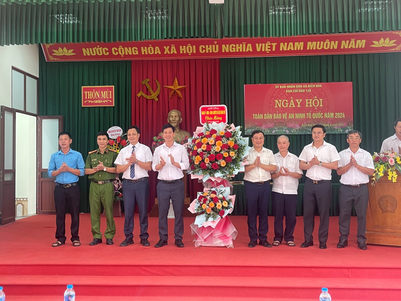 XÃ BÍCH HOÀ TỔ CHỨC NGÀY HỘI “Toàn dân bảo vệ An ninh Tổ quốc”